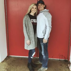 Meet your Posher, Logan